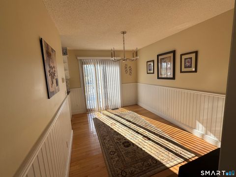 Tiny photo for 7 Bay Path Way #7, Branford, CT 06405 (MLS # 24156519)