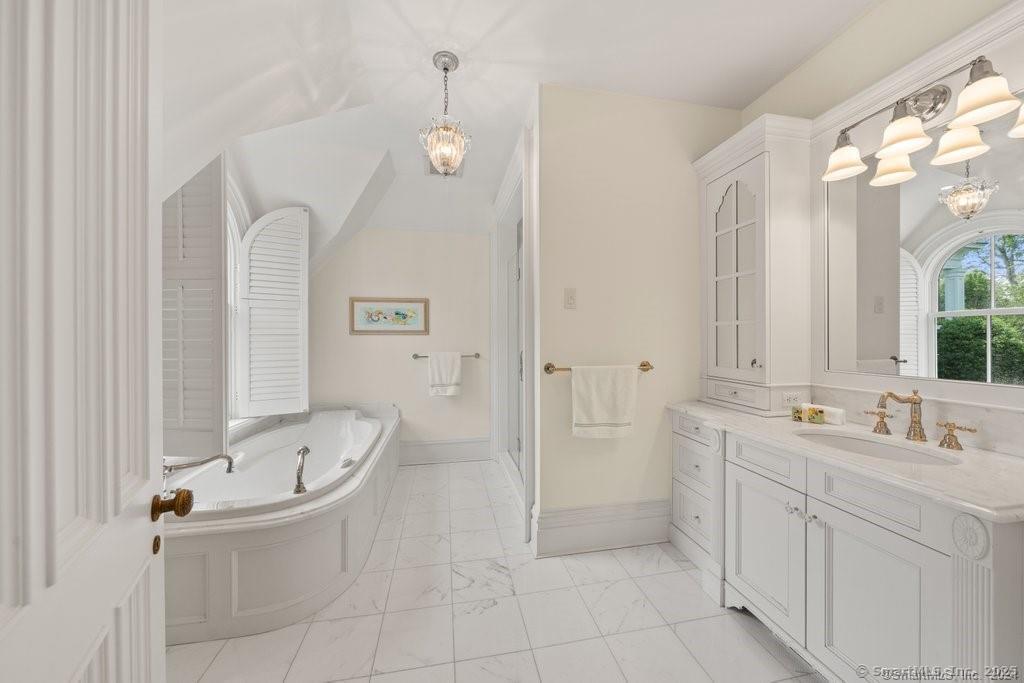 262 Brushy Ridge Road, New Canaan, Connecticut image 30