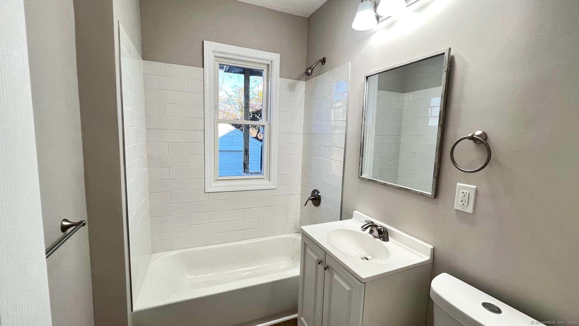 80 East Avenue, Bridgeport, Connecticut image 10