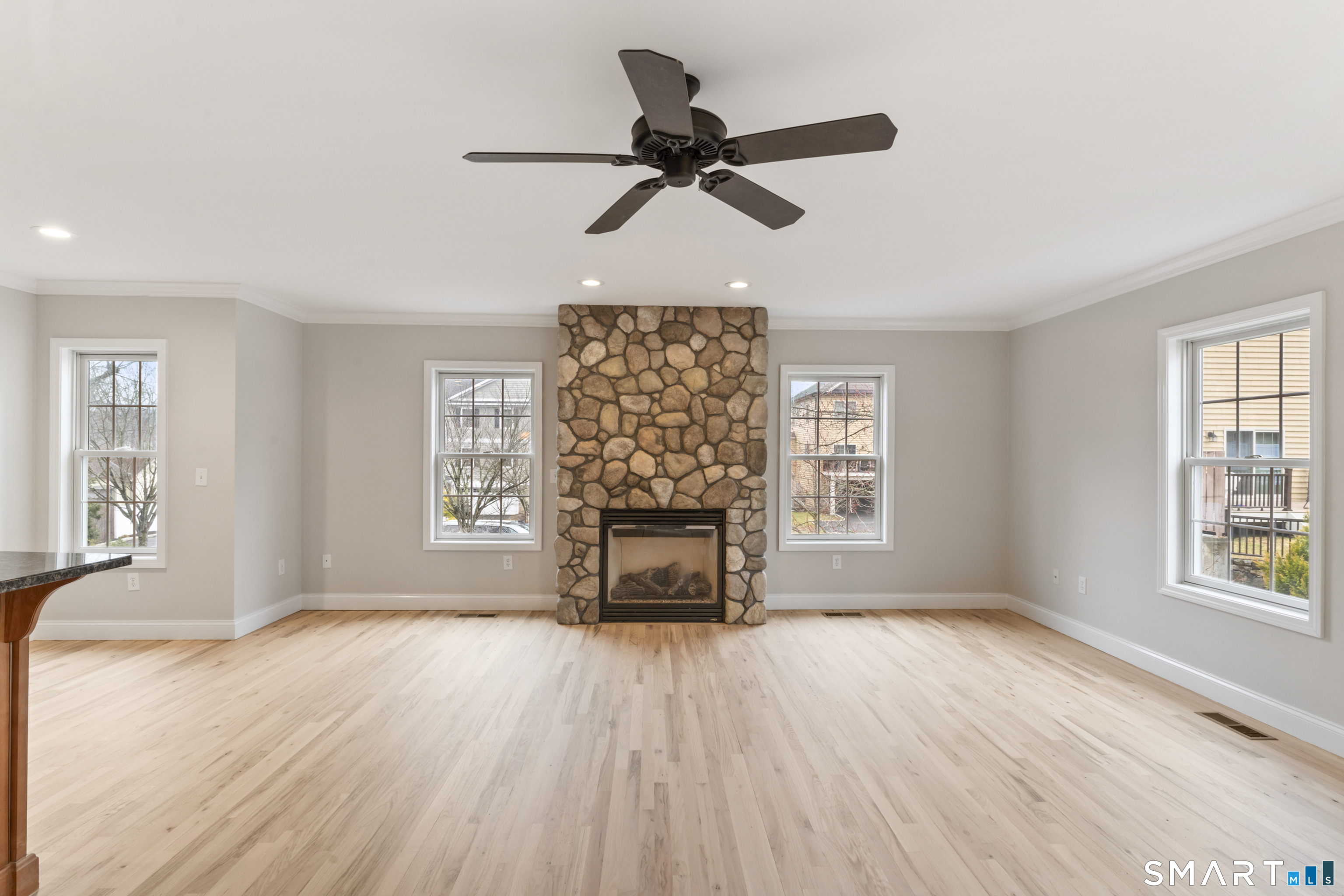 53 Grassy Plain Street APT B5