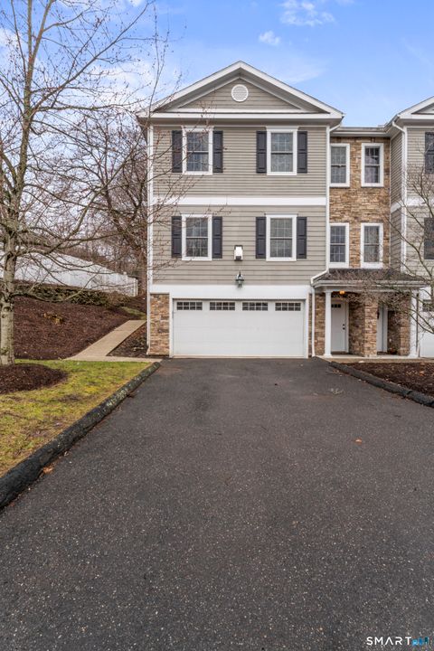 Condo For Sale - 53 Grassy Plain Street #APT B5<br/> Bethel, CT 06801