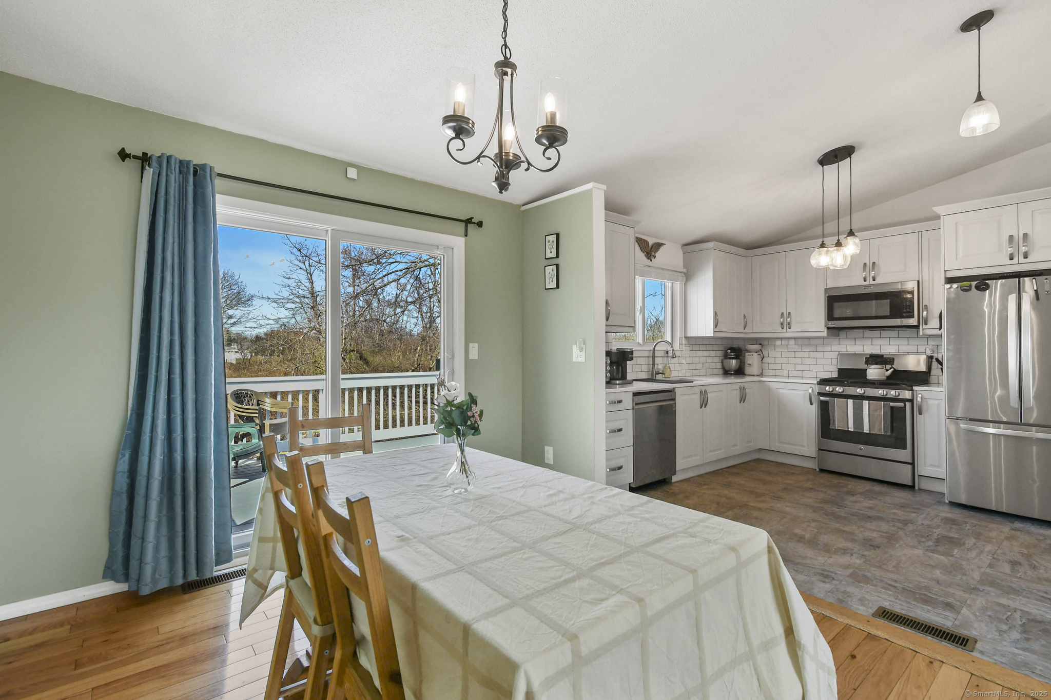 12 Roses Farm Road, East Haven, Connecticut image 10