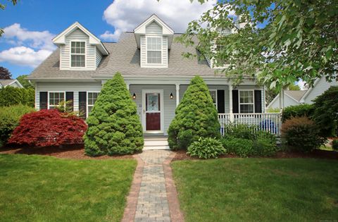 11 Bridle Trail 11 Trumbull CT 06611