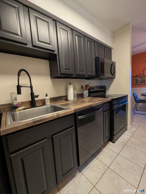 Tiny photo for 268 Hartford Turnpike #A4, Tolland, CT 06084 (MLS # 24149324)