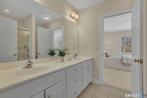 Tiny photo for 9 White Oak Lane, Avon, CT 06001 (MLS # 24157101)