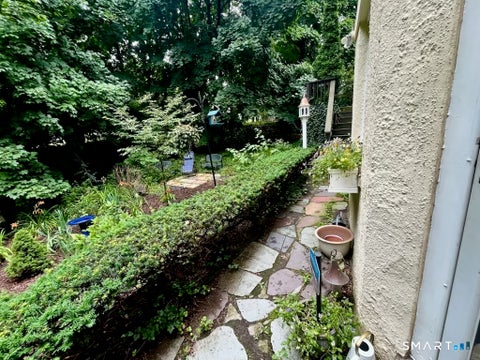 Tiny photo for 440 Prospect Street #3, New Haven, CT 06511 (MLS # 24198163)