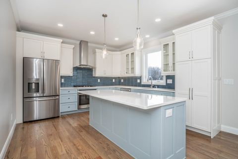 Tiny photo for 975 High Road, Berlin, CT 06037 (MLS # 24165888)