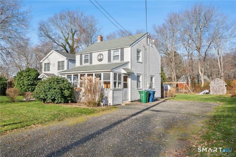 Homes For Rent - 121 Shore Road<br/> Waterford, CT 06385
