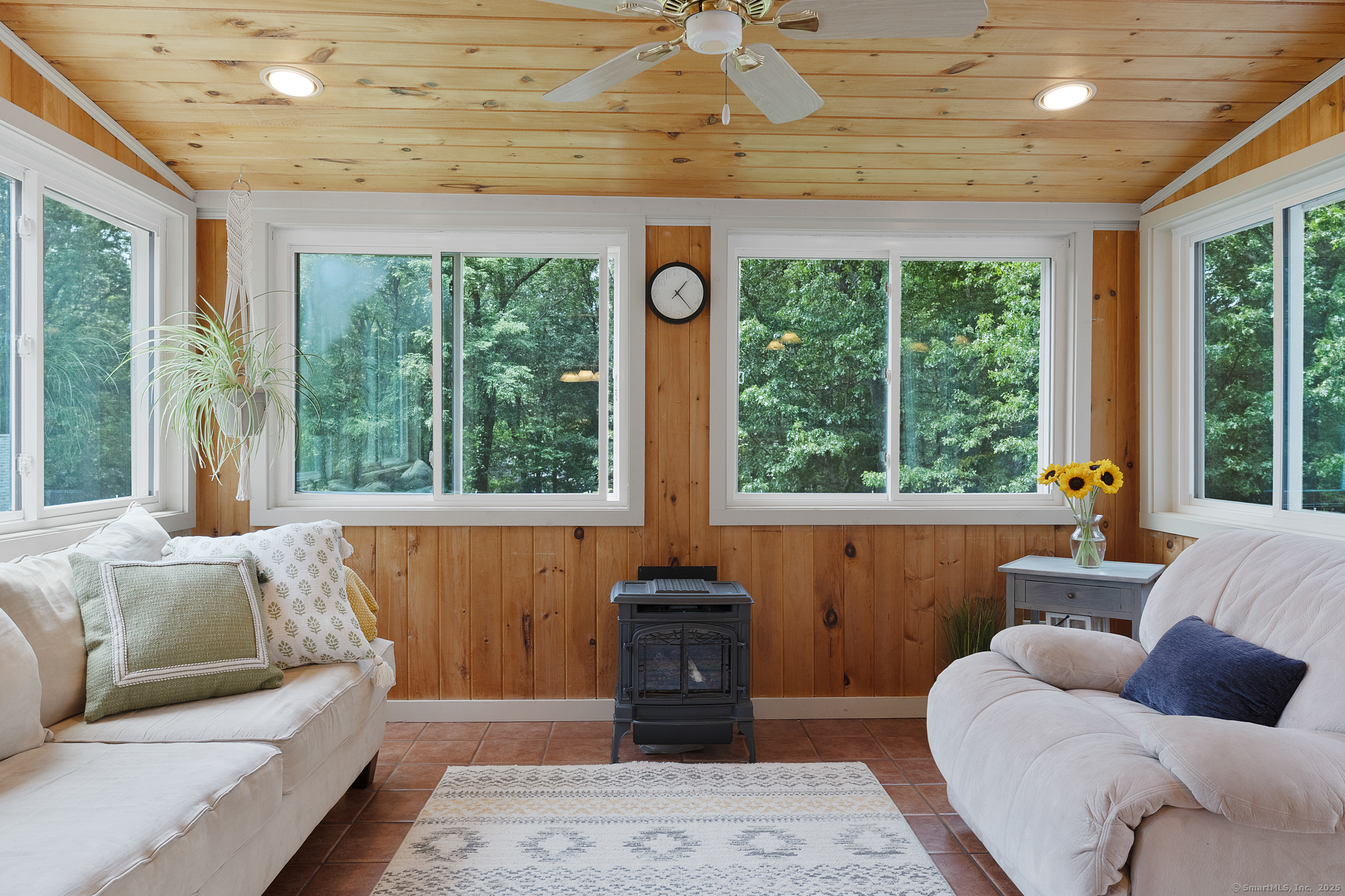 39 Pattonwood Drive, Southington, Connecticut image 9