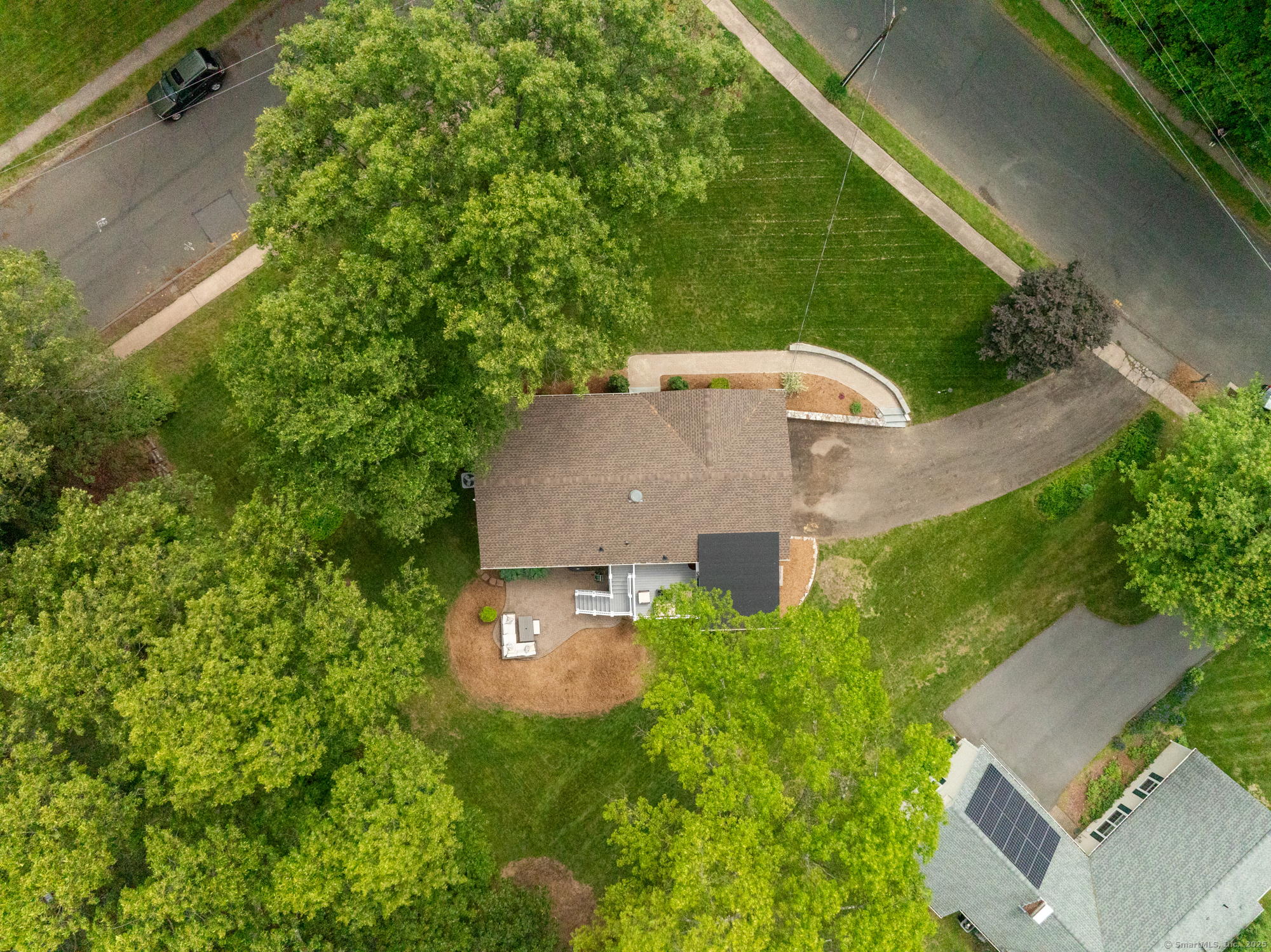 39 Pattonwood Drive, Southington, Connecticut image 34
