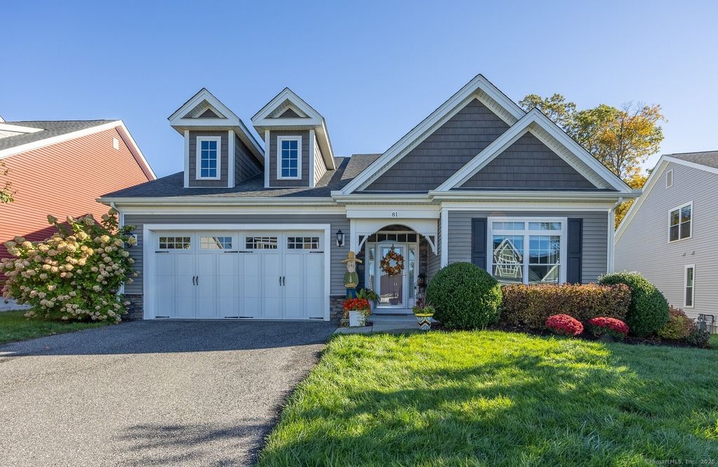 Photo of 81 Fieldstone Lane #81, Beacon Falls, CT 06403 (MLS # 24133207)