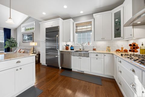 Tiny photo for 81 Fieldstone Lane #81, Beacon Falls, CT 06403 (MLS # 24133207)
