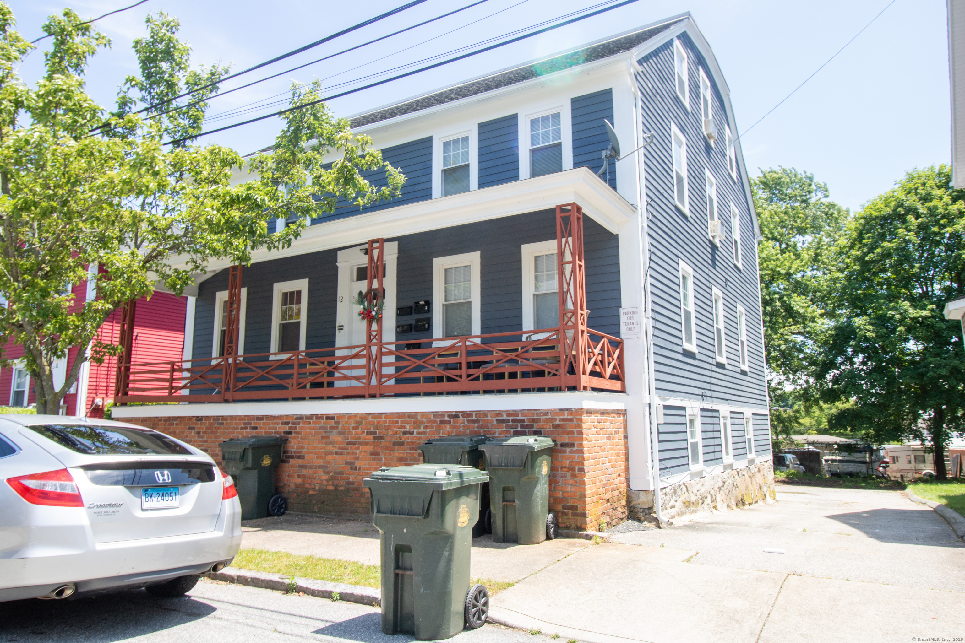 Home Street 4, New London, Connecticut - 1 Bedrooms  
1 Bathrooms  
4 Rooms - 