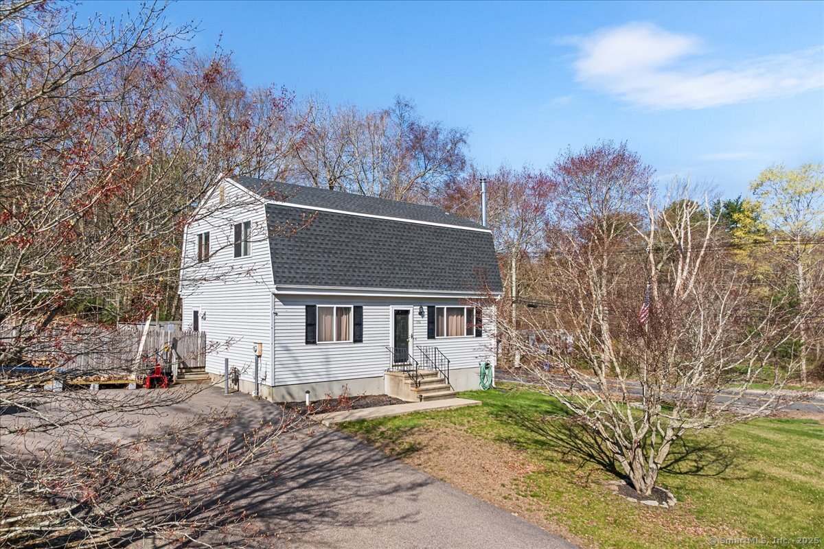 156 Cottonwood Lane, Montville, Connecticut image 5