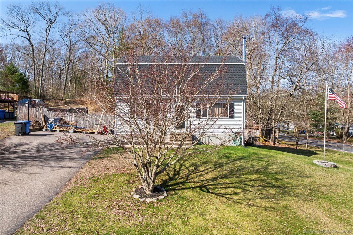 156 Cottonwood Lane, Montville, Connecticut image 2