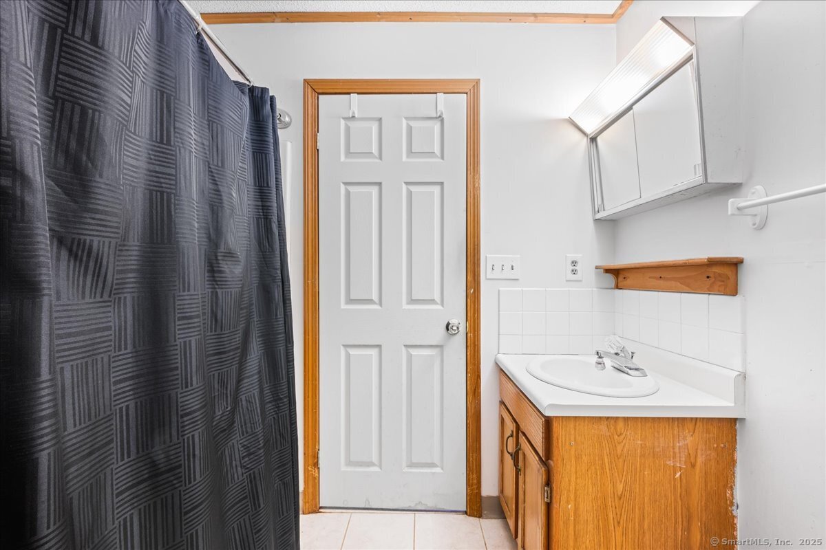 156 Cottonwood Lane, Montville, Connecticut image 20