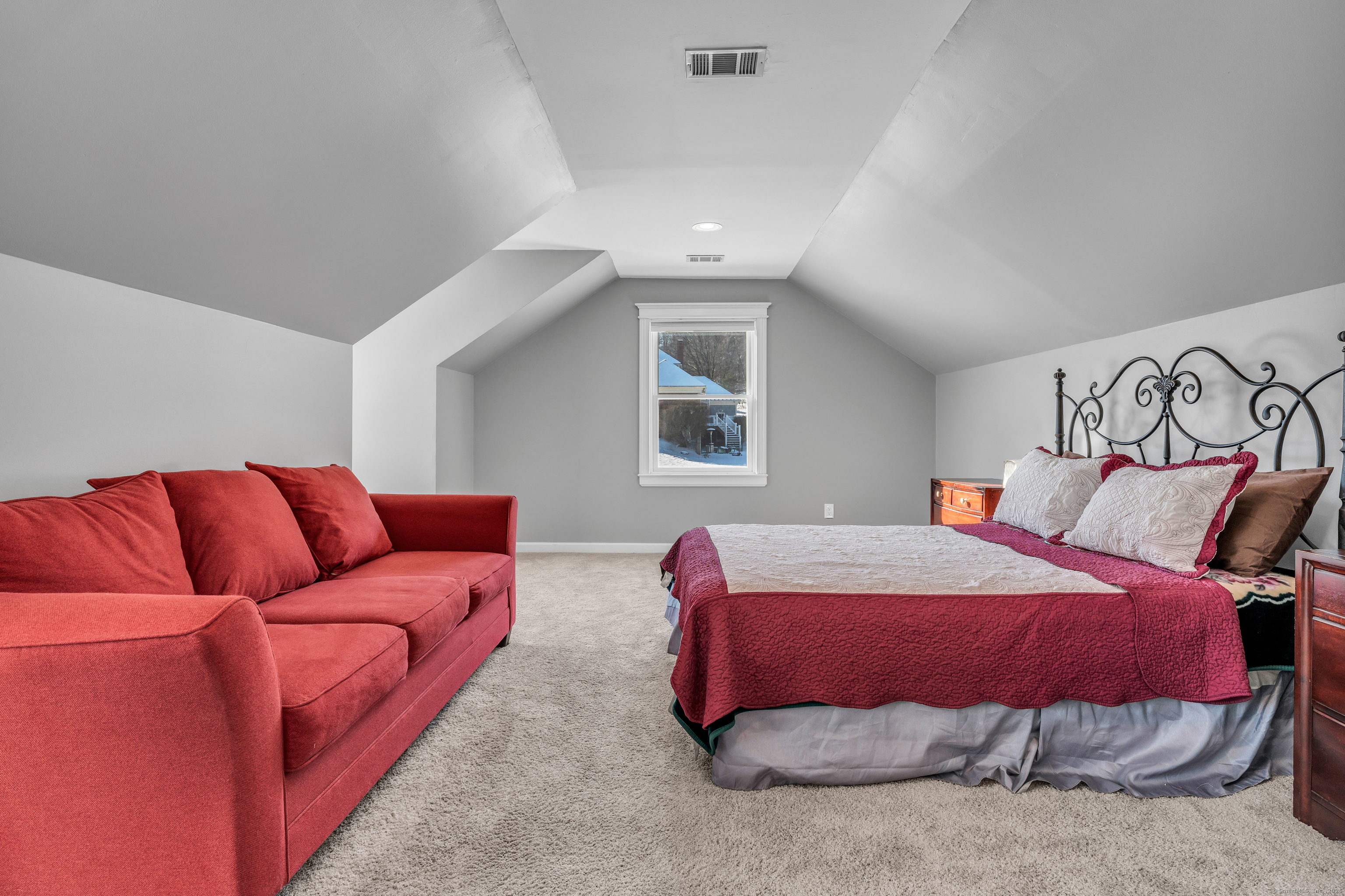 96 Farmingberry Drive, Southington, Connecticut image 34