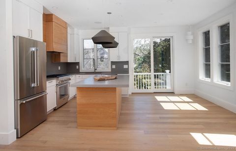 Tiny photo for 6 Down River Road #B, New Canaan, CT 06840 (MLS # 24153582)