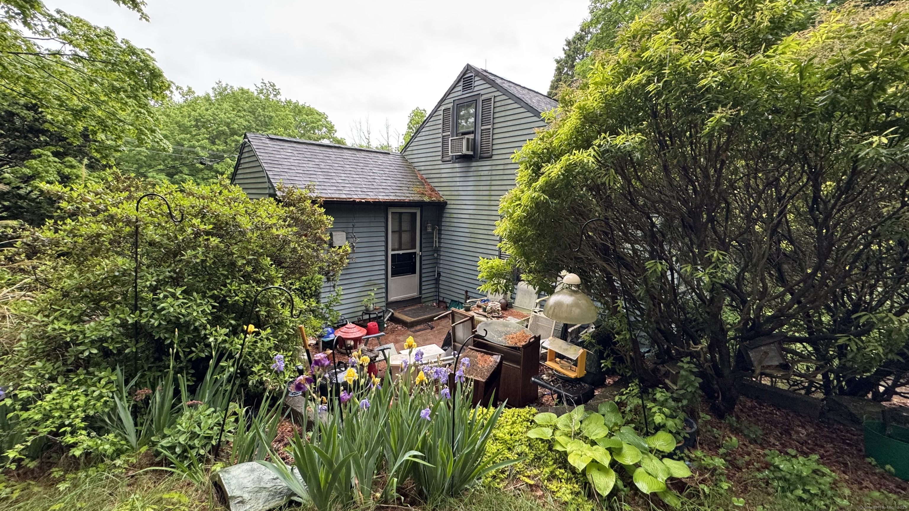 309 Storrs Road
