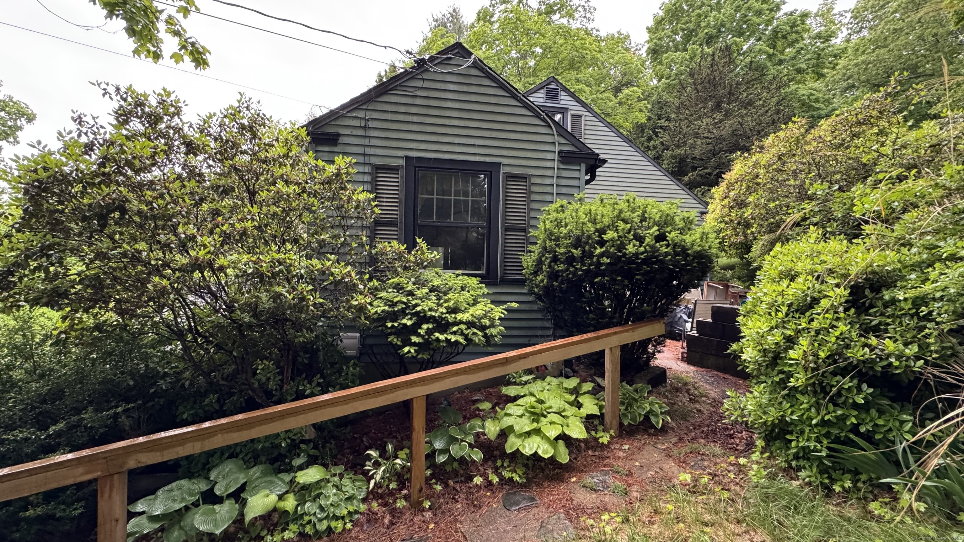 309 Storrs Road