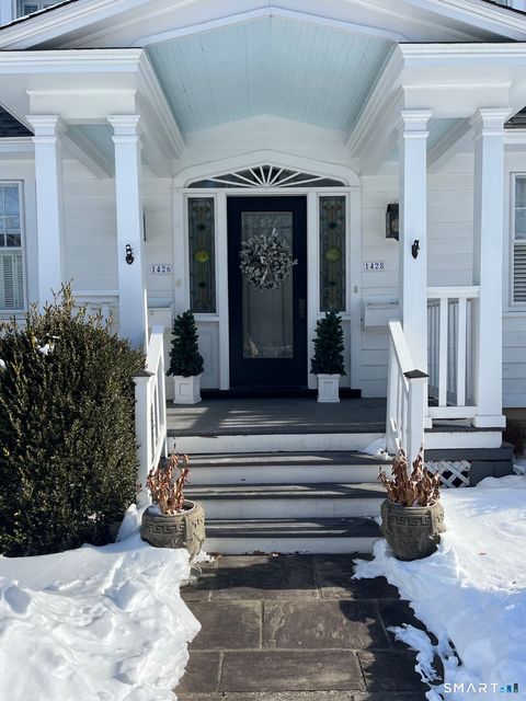 Photo of 1426 Stratfield Road, Fairfield, CT 06825 (MLS # 24151810)