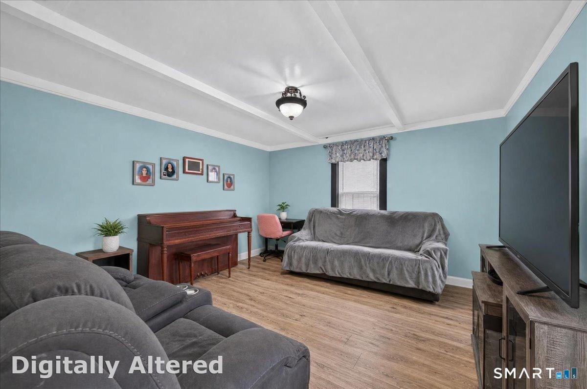 210 Maple Avenue