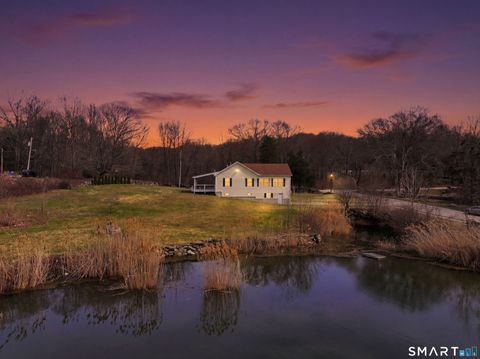 178 Plain Hill Road Norwich CT 06360