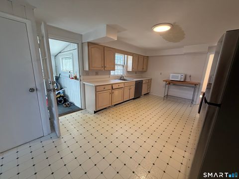 Tiny photo for 29 North Hill Road, North Haven, CT 06473 (MLS # 24156019)