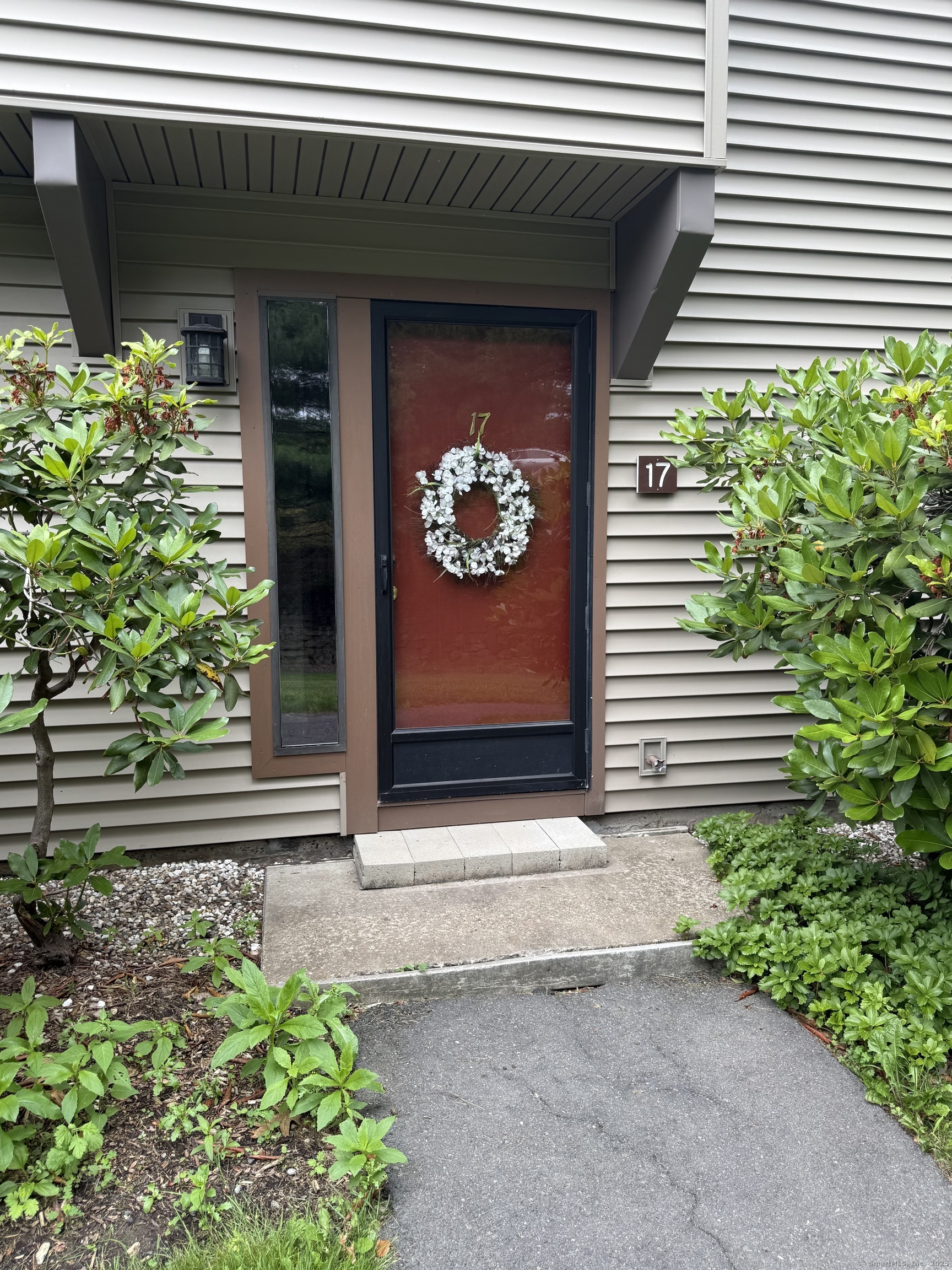 17 Maple Lane 17