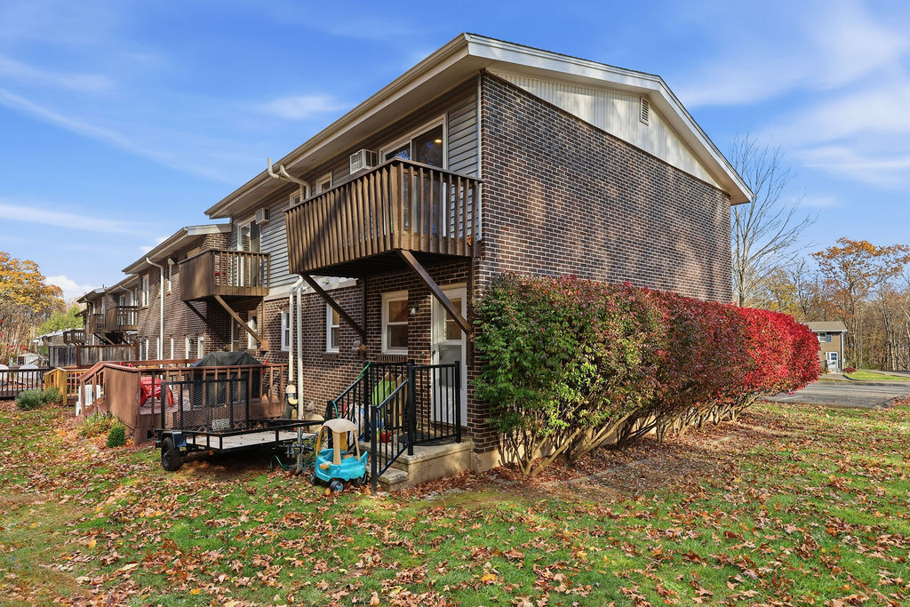 40 Woodridge Drive 40