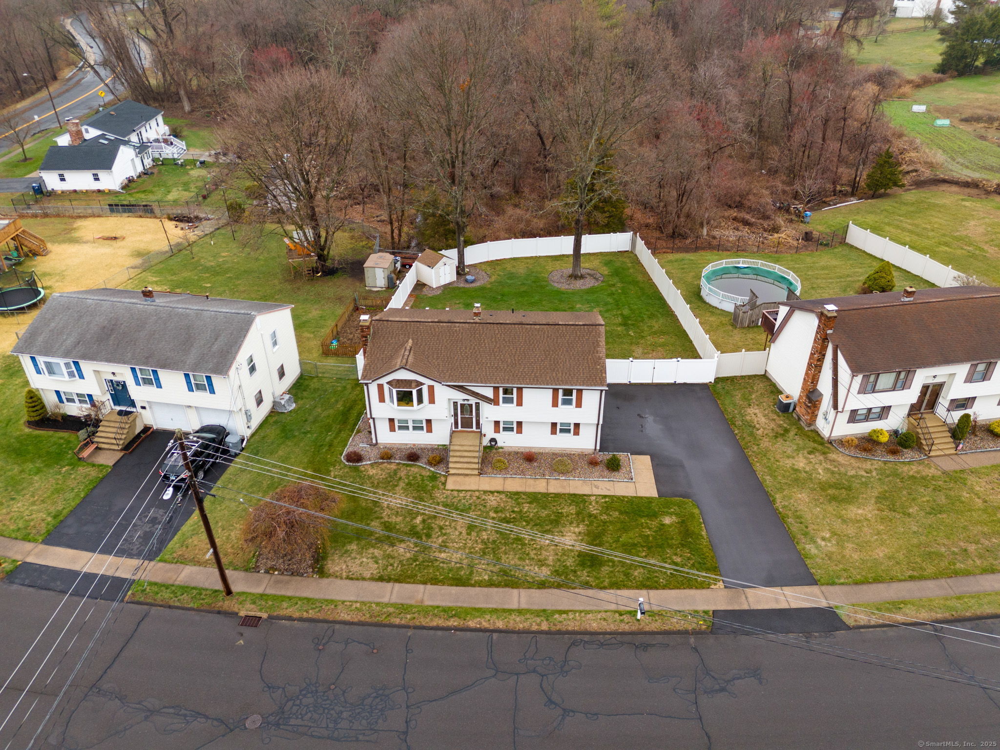 36 Rosemont Drive, Plainville, Connecticut image 34