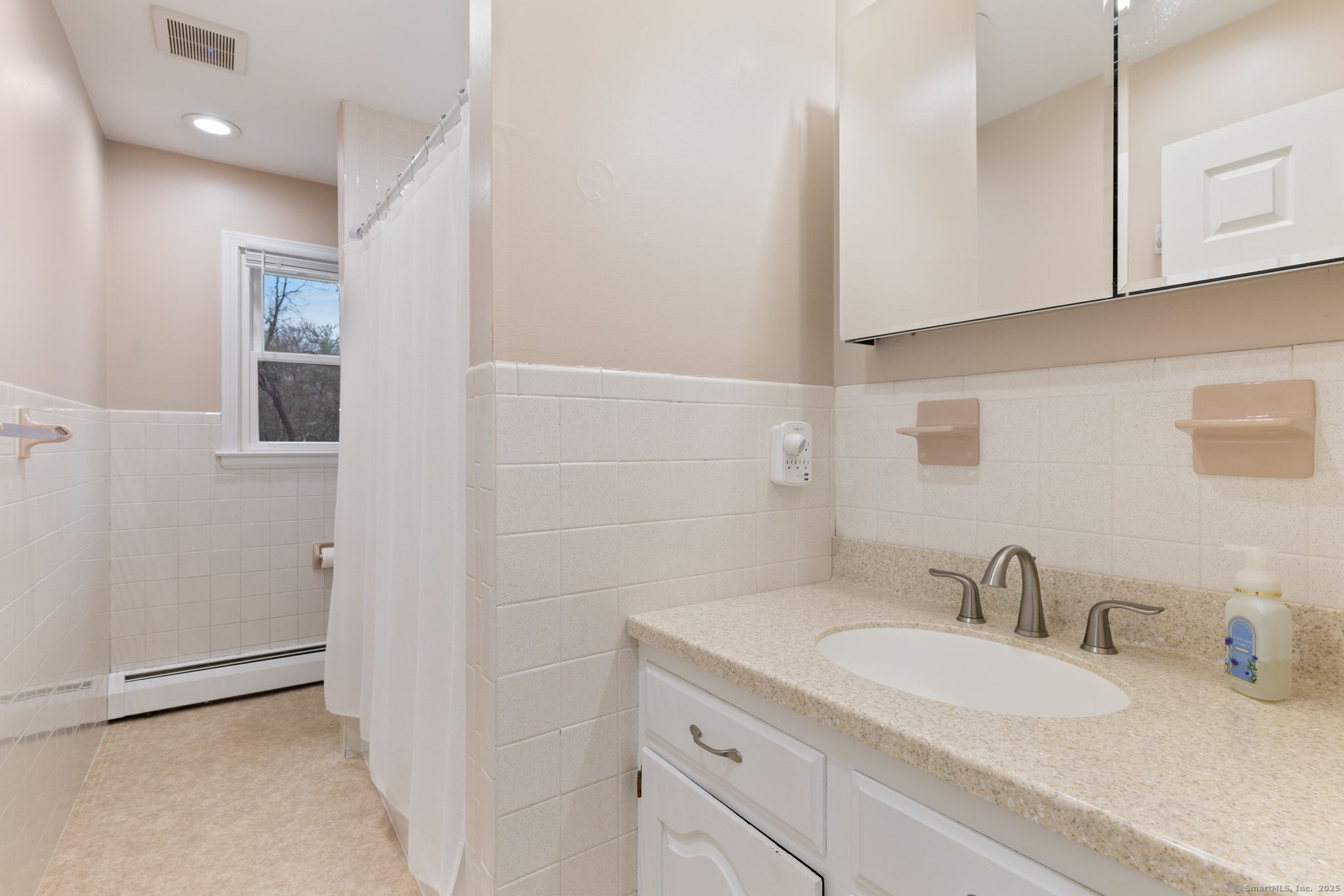 36 Rosemont Drive, Plainville, Connecticut image 25