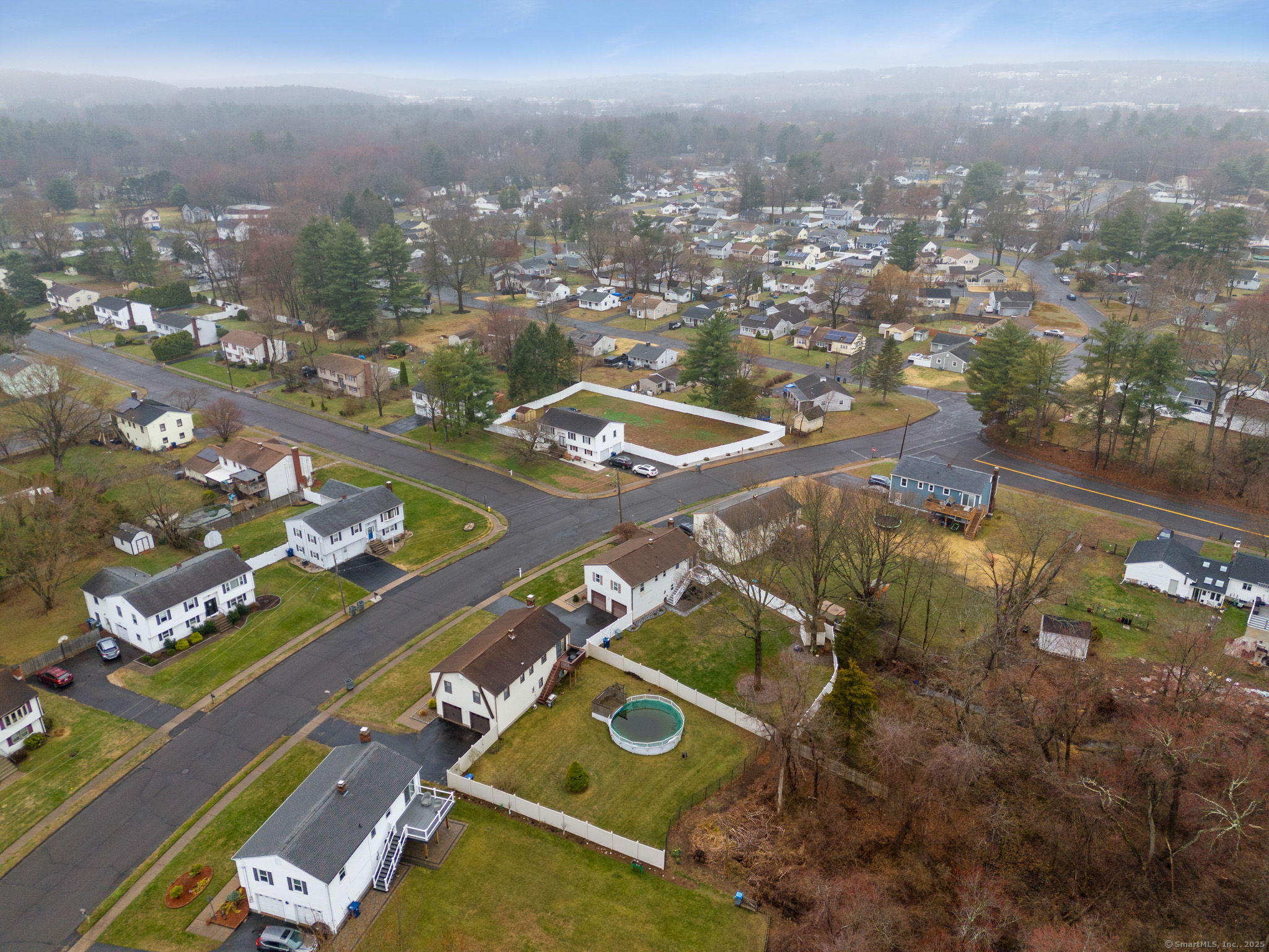 36 Rosemont Drive, Plainville, Connecticut image 33