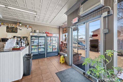 Tiny photo for 900 Wood Avenue, Bridgeport, CT 06604 (MLS # 24151115)