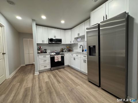 Condo For Sale - 30 Stevens Street #109<br/> Bridgeport, CT 06606