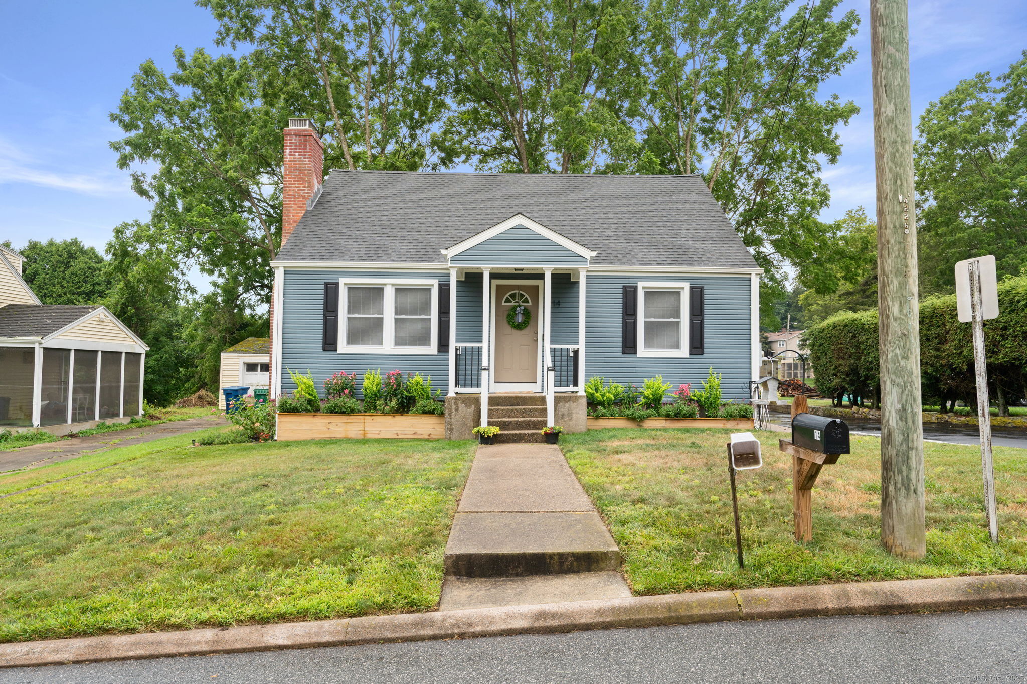 14 Quaker Lane