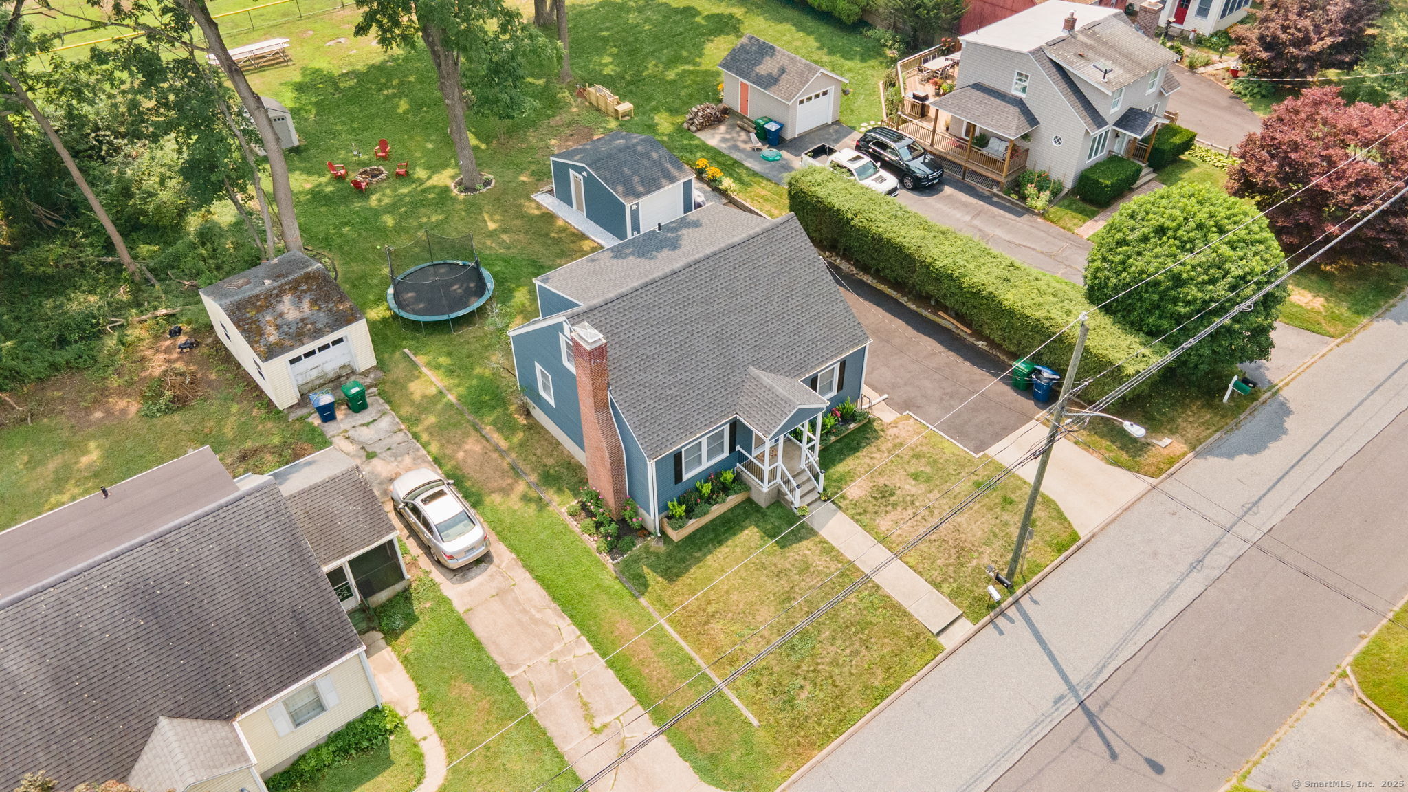 14 Quaker Lane