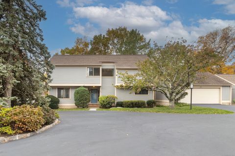 Photo of 626 W Lyon Farm Drive #626, Greenwich, CT 06831 (MLS # 24137064)