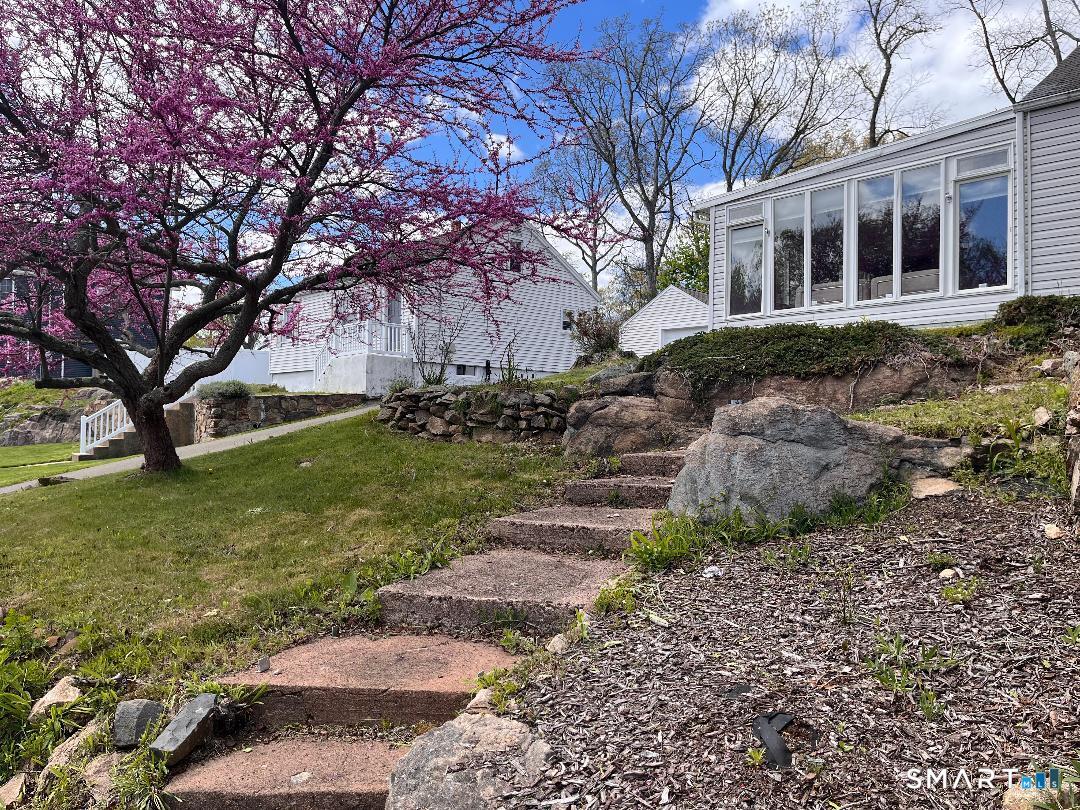 37 Hartman Avenue