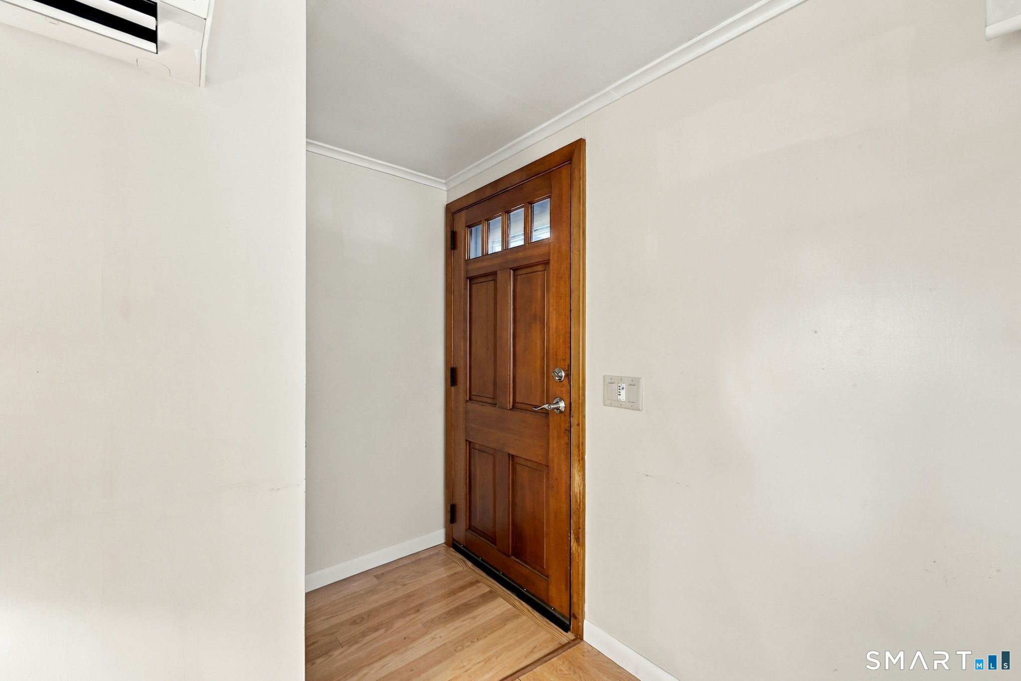 142 Gifford Lane