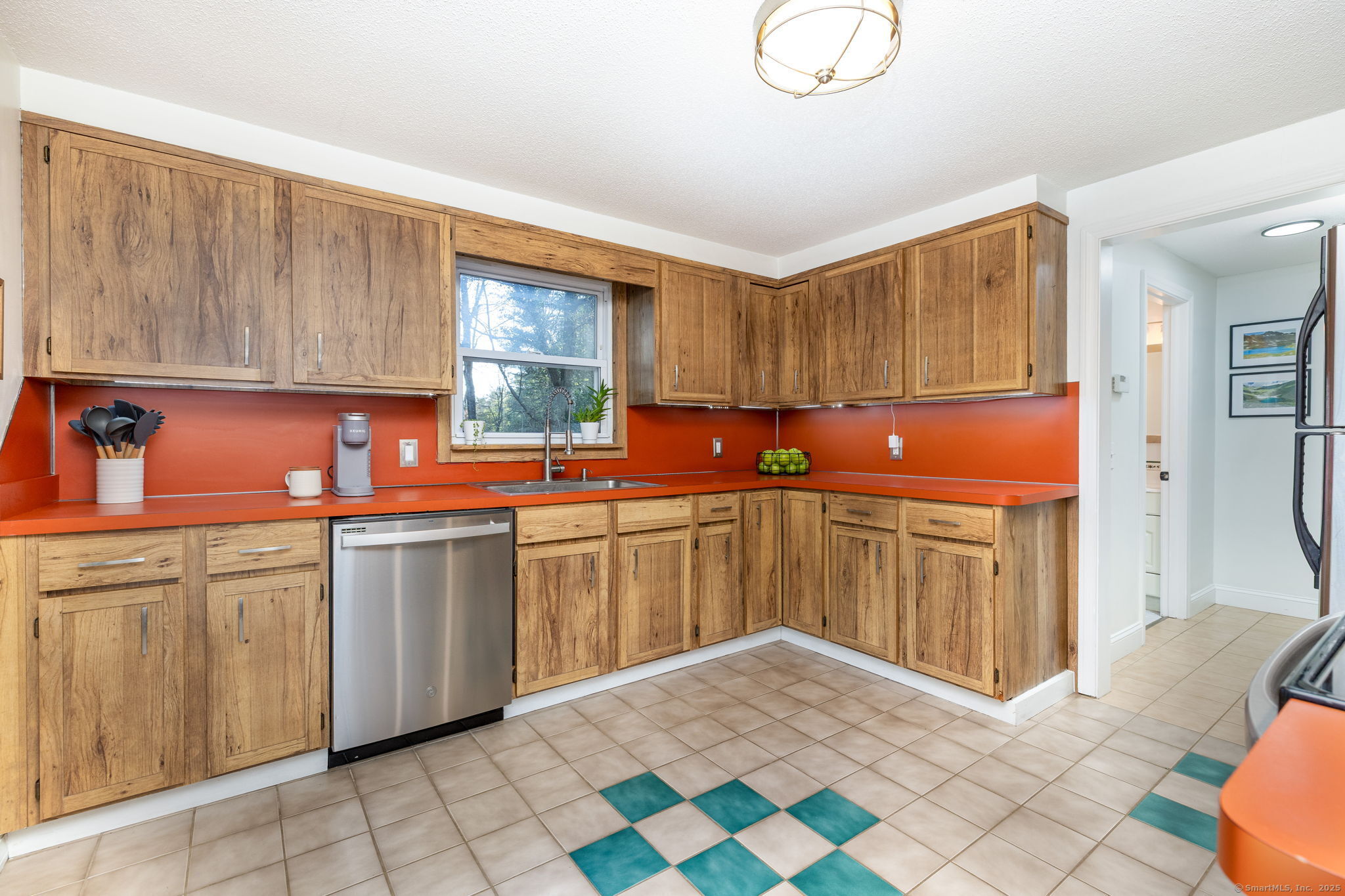 21 Old Meadow Plain Road, Simsbury, Connecticut image 9