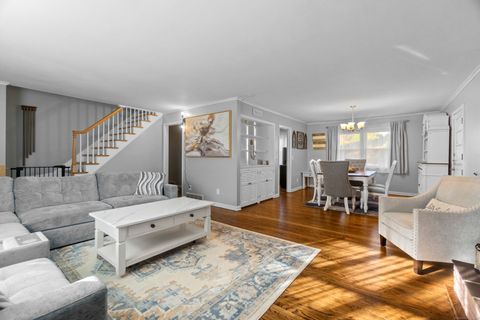 Tiny photo for 650 Evergreen Avenue, Hamden, CT 06518 (MLS # 24135304)