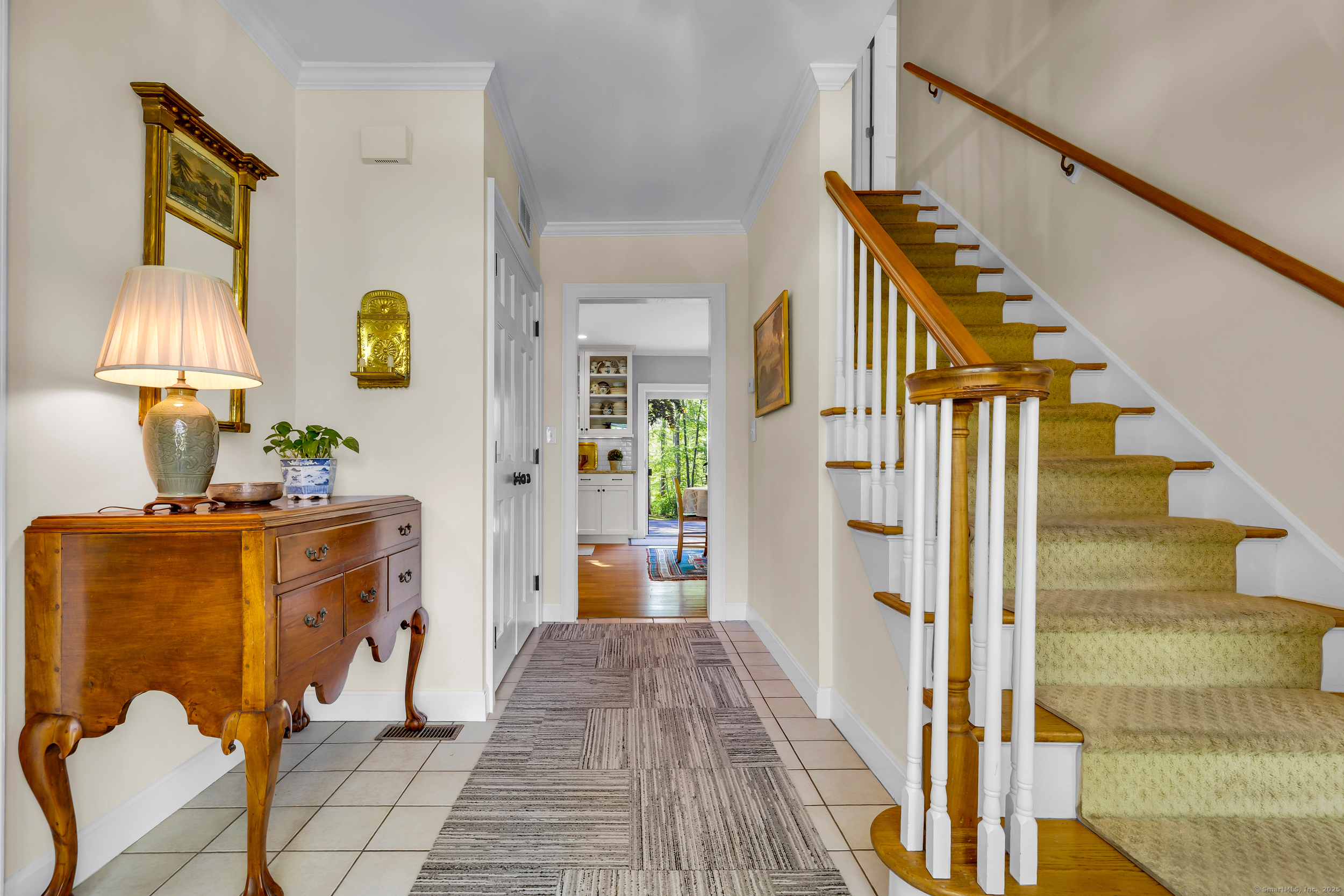 31 Meadowbrook Road