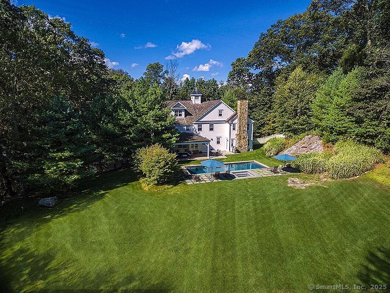 19 Chichester Road, New Canaan, Connecticut image 2