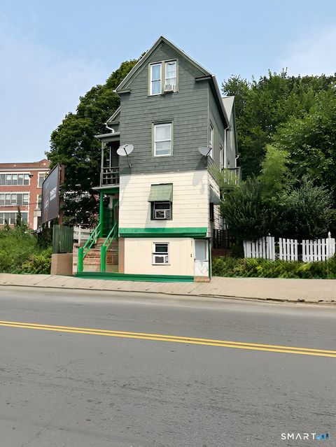 807 East Main Street Waterbury CT 06705