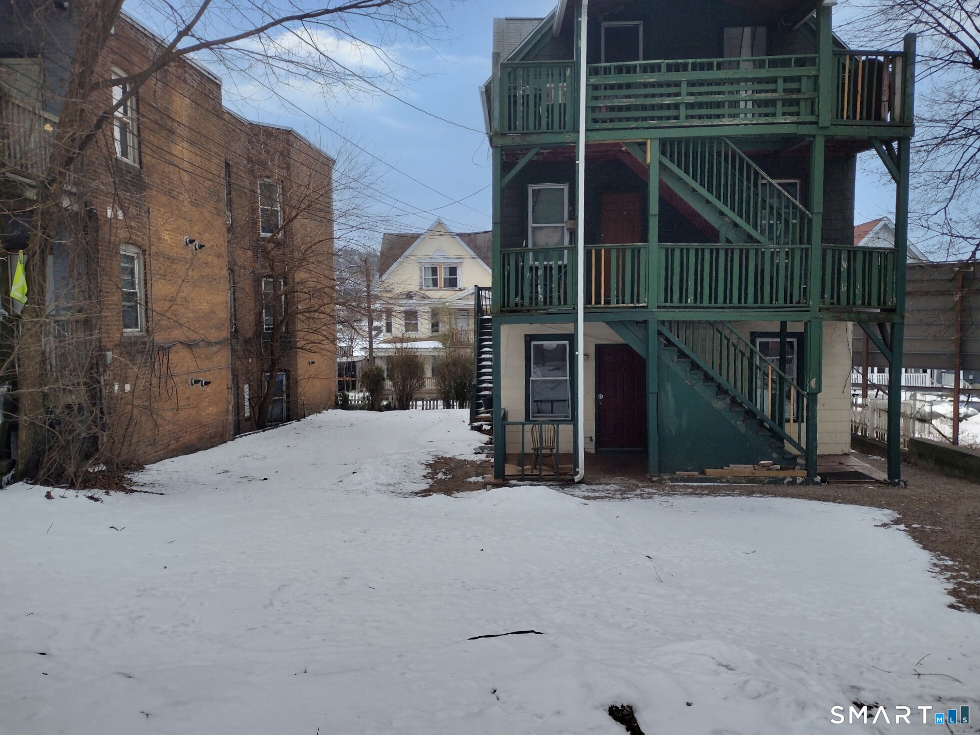 807 East Main Street