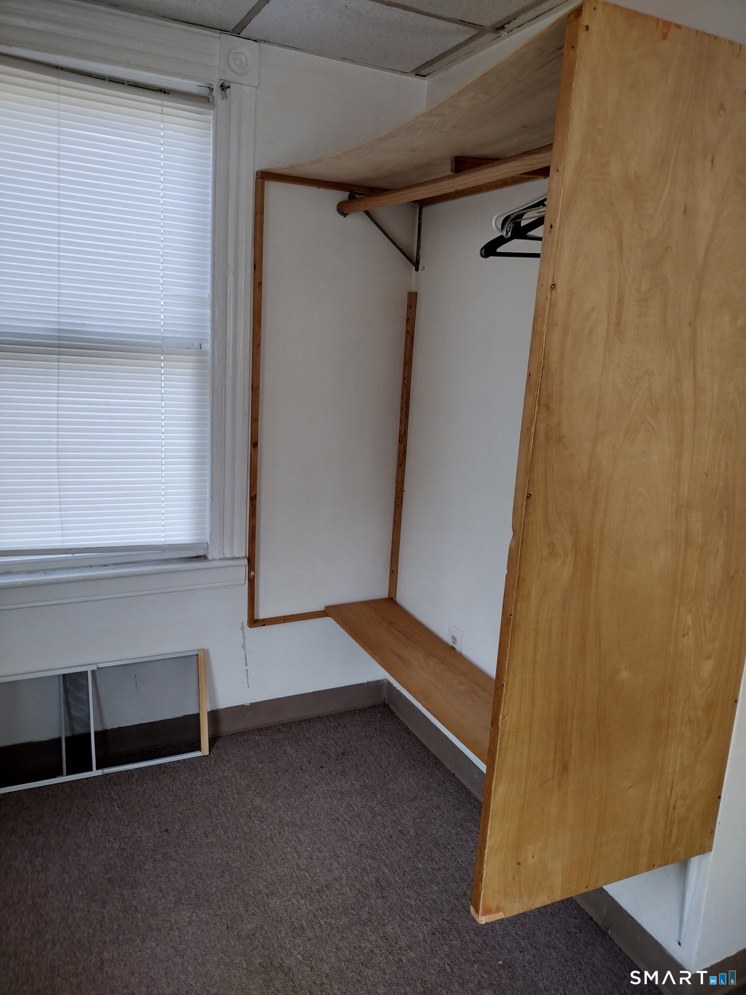 Waterbury, Connecticut 06705, United States, 10 Bedrooms Bedrooms, ,8 BathroomsBathrooms,Residential,Active,255256