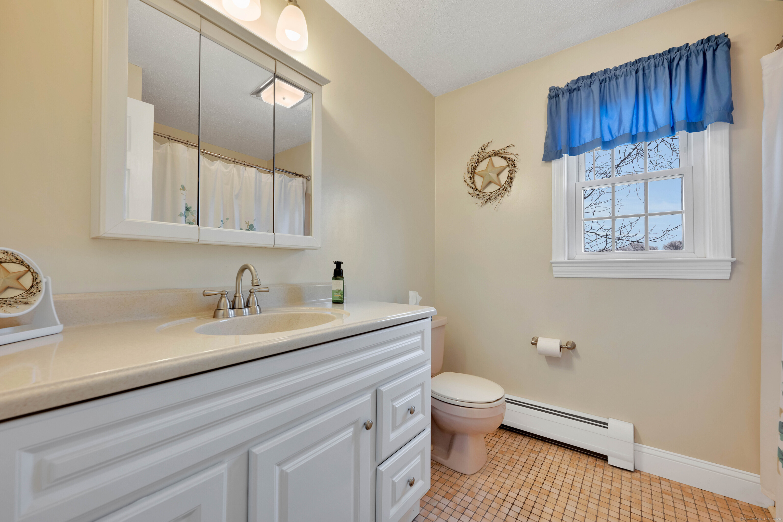 10 Highland Street, Bristol, Connecticut image 17