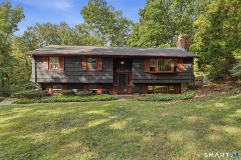 Photo of 14 Buckboard Lane, Marlborough, CT 06447 (MLS # 24209611)