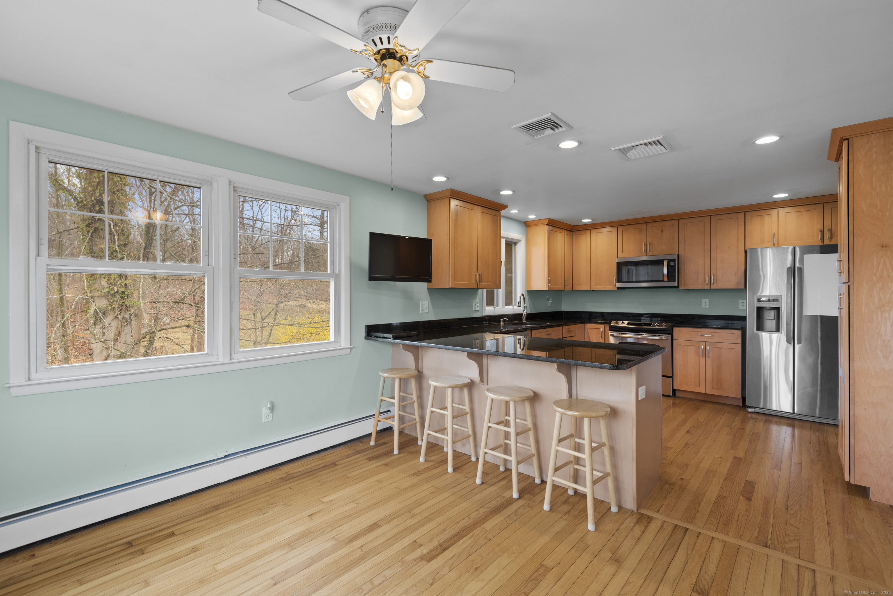 9 Pine Tree Drive, Branford, Connecticut image 13